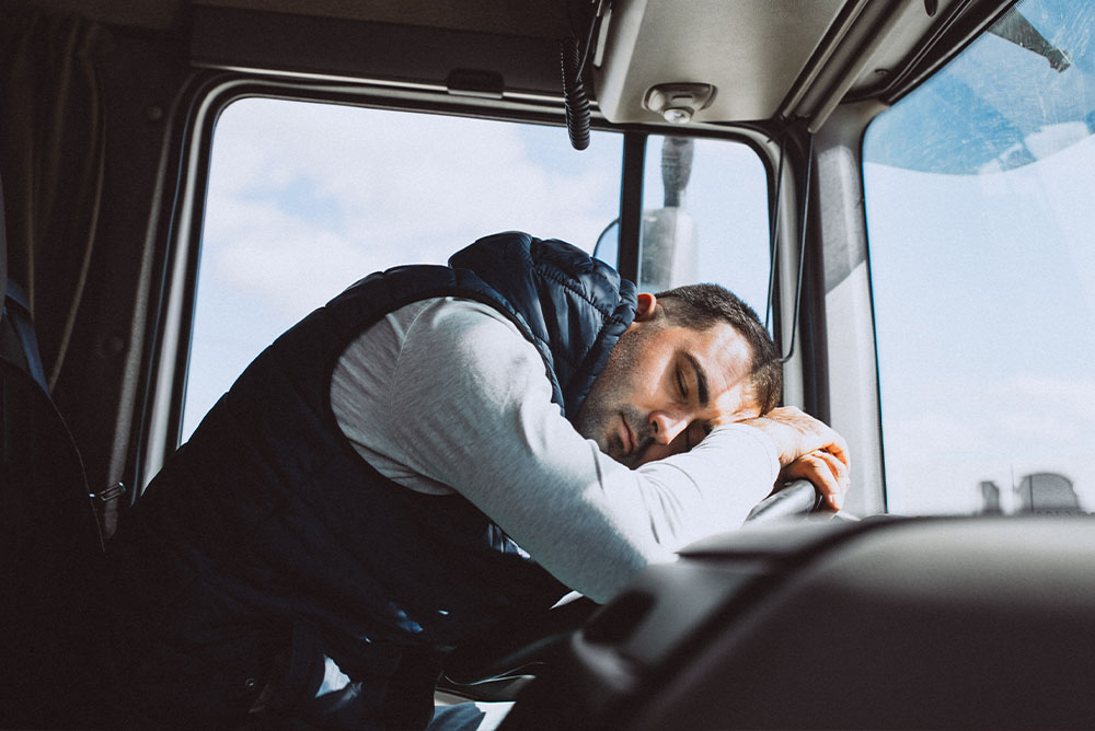 Blog Truck Driver Essentials: Top 10 Things Drivers Say Are a